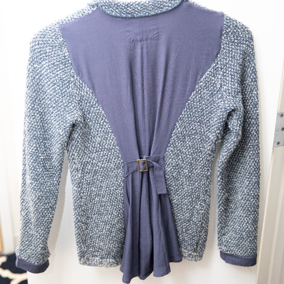 Knitted Zip up Jacket with Gathered Back - Picture 4 of 4